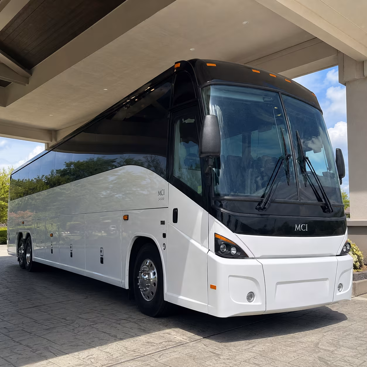charter bus rentals for roswell high school prom night