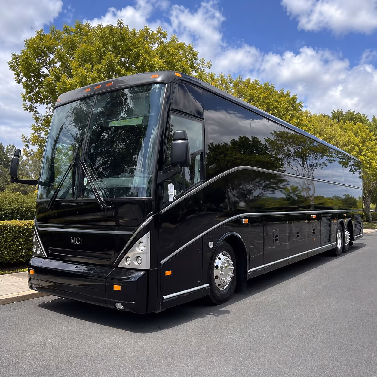 employee shuttle buses for roswell and alpharetta s corporate campuses
