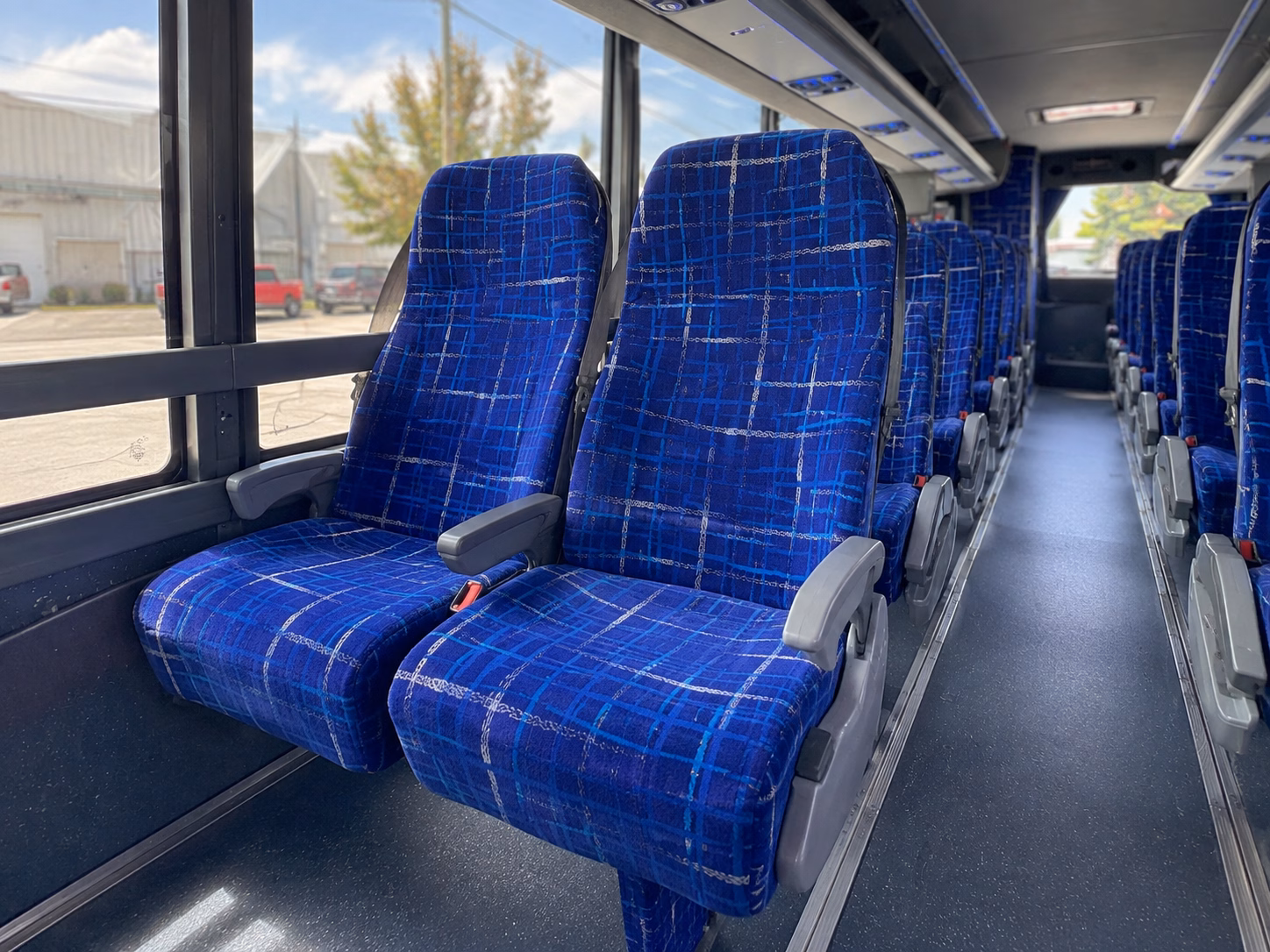 long distance buses to georgia bulldogs games at sanford stadium