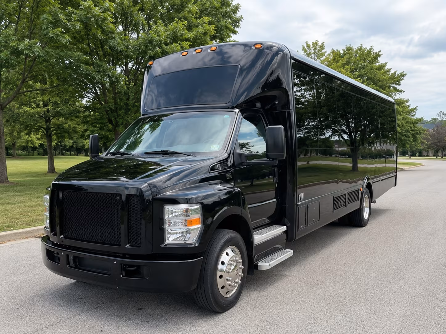 party buses for roswell bachelor and bachelorette weekends