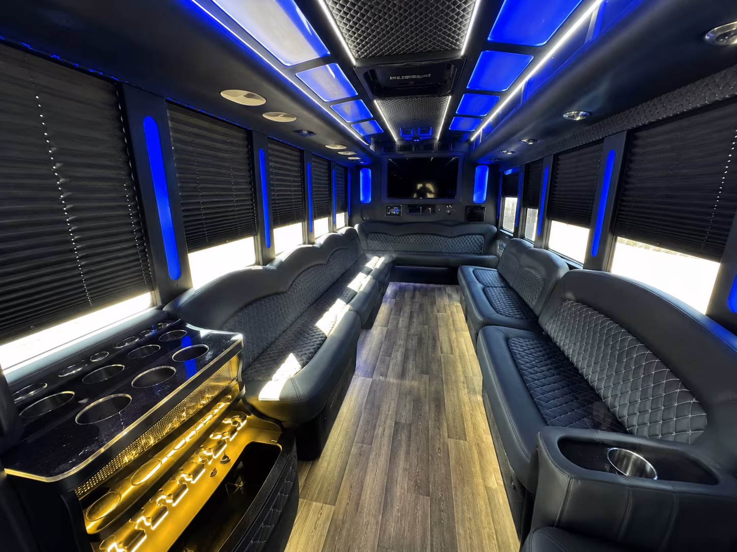 roswell holiday party bus rental
