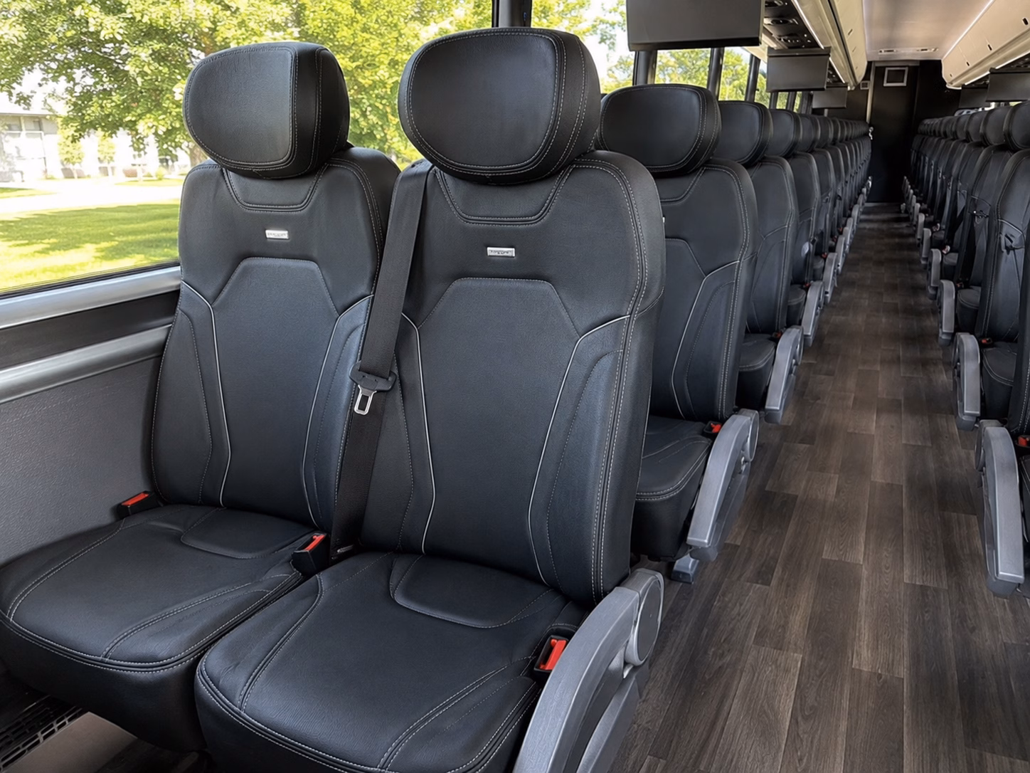shuttle buses between roswell hotel blocks and your wedding venue